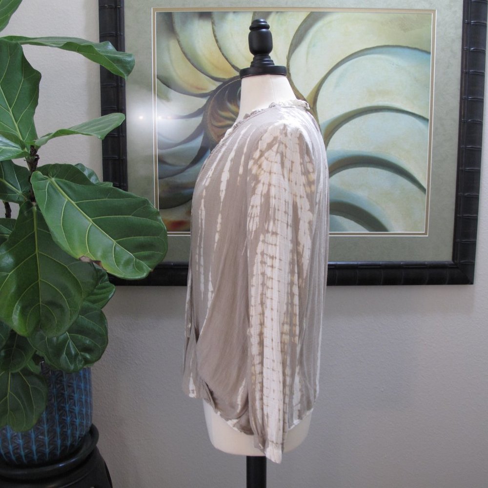 KNOX ROSE Neutral Tie Dye Peasant Blouse - Picture 7 of 9